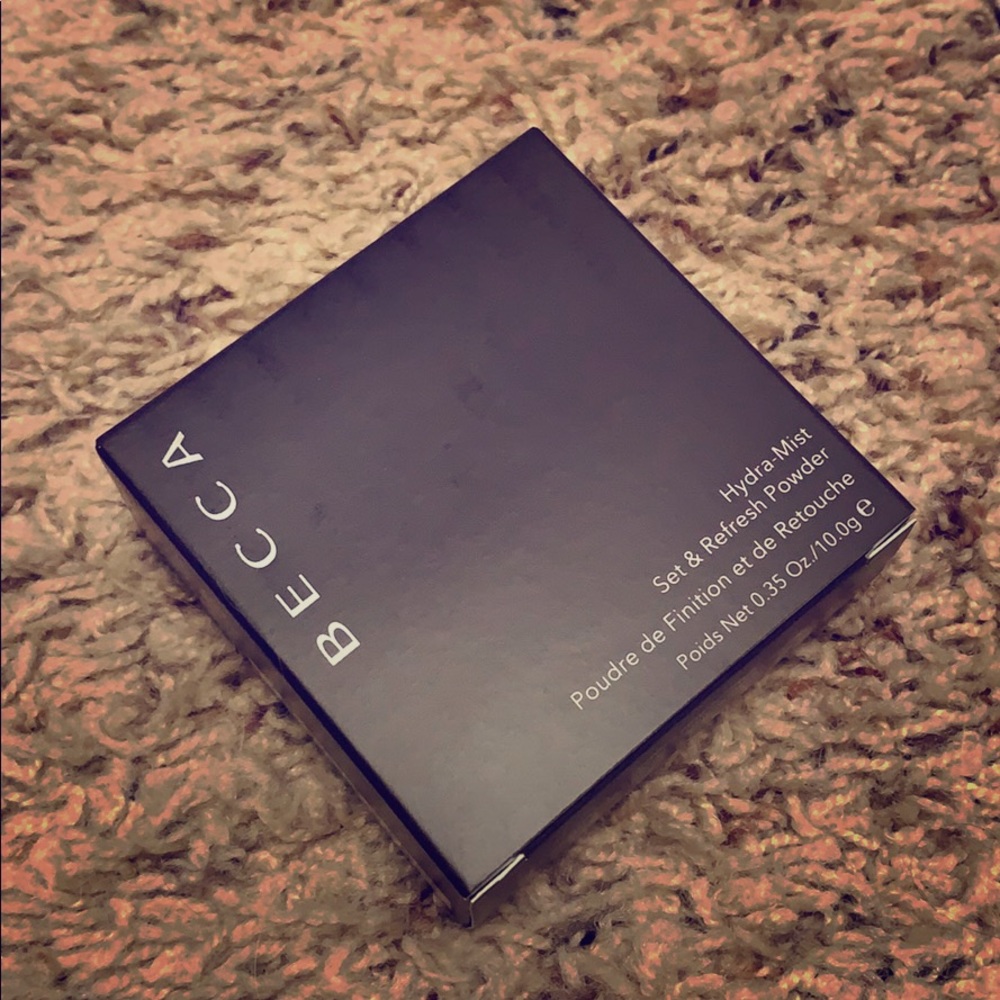 Becca Hydra-Mist Powder